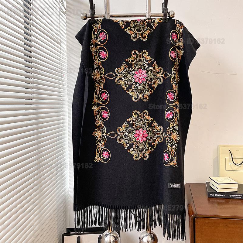 Women Vintage Ethnic Embroider - Go Ethnic Fashion recension och pris